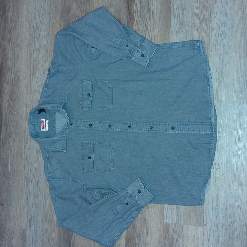 Wrangler Button Down